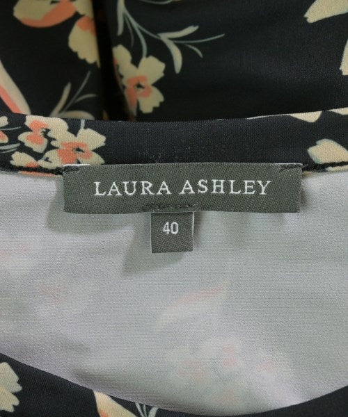 LAURA ASHLEY ชุดเดรส