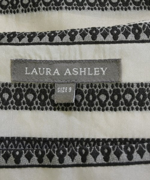 LAURA ASHLEY ชุดเดรส