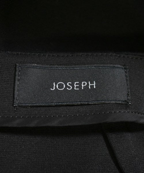 JOSEPH กระโปรงยาวถึงเข่า