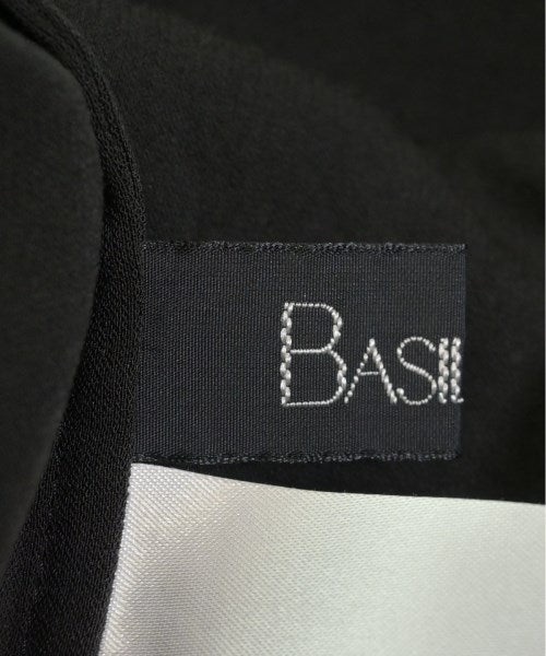 BASILE 28 เสื้อยืด/เสื้อท็อปส์