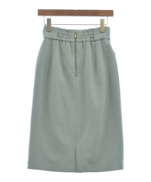 BODY DRESSING กระโปรงยาวถึงเข่า