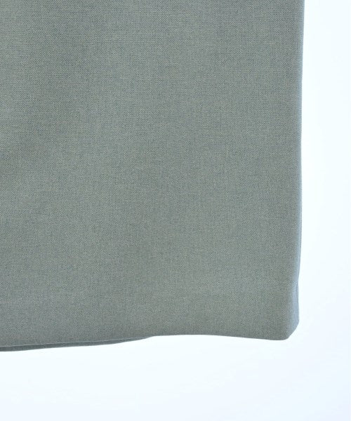 BODY DRESSING กระโปรงยาวถึงเข่า