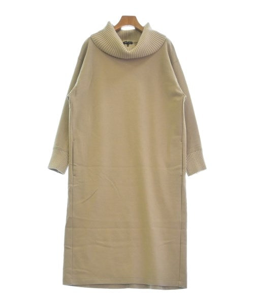 INDIVI ชุดเดรส