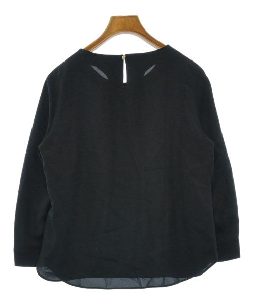 INDIVI เสื้อสตรี