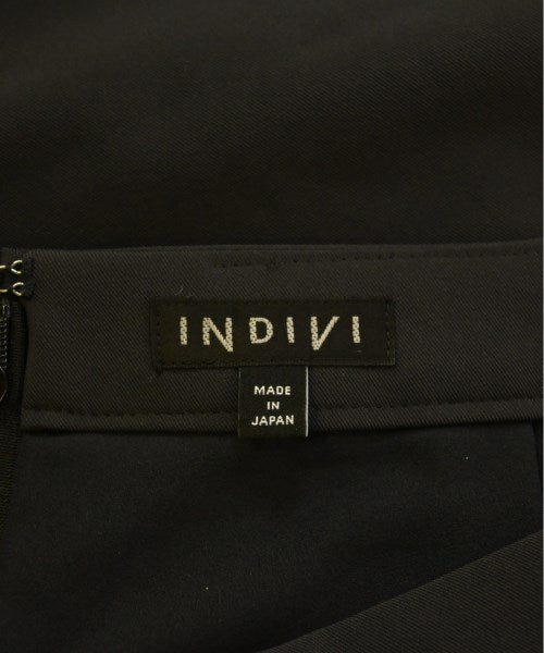 INDIVI กระโปรงยาวถึงเข่า