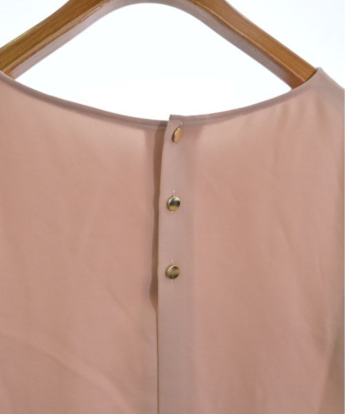 INDIVI เสื้อสตรี
