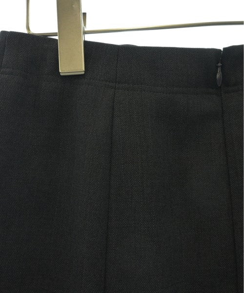 INDIVI กระโปรงยาวถึงเข่า