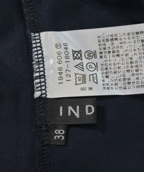 INDIVI เสื้อยืด/เสื้อท็อปส์