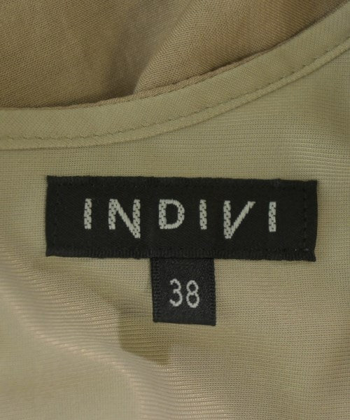 INDIVI เสื้อสตรี