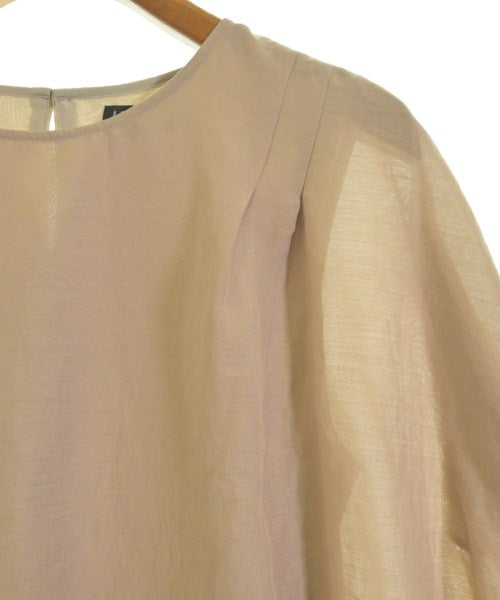INDIVI เสื้อสตรี