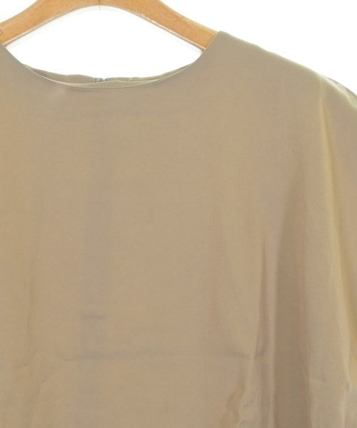 INDIVI เสื้อสตรี
