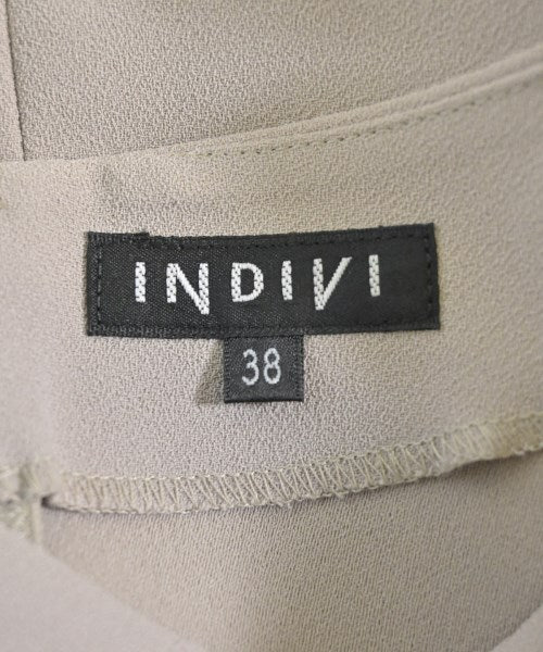 INDIVI เสื้อสตรี