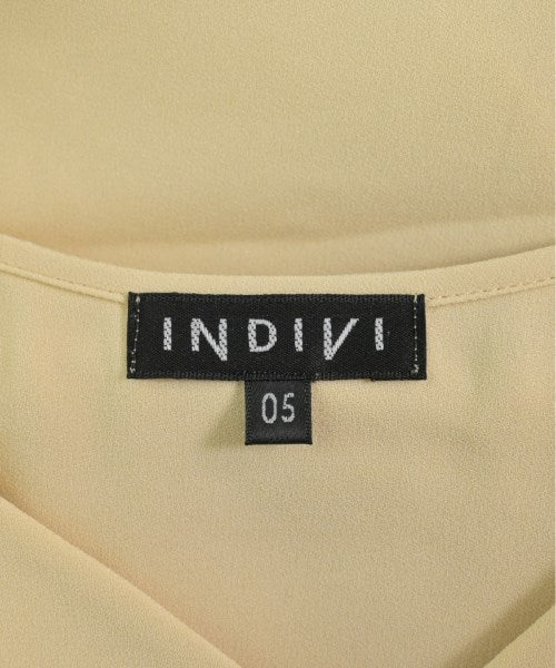 INDIVI เสื้อสตรี