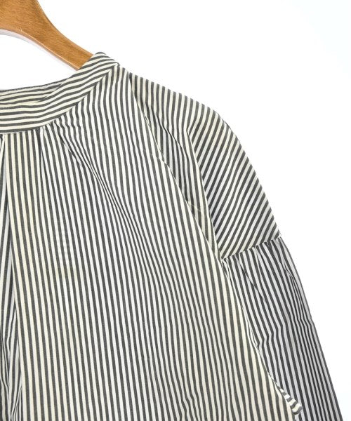 INDIVI เสื้อสตรี