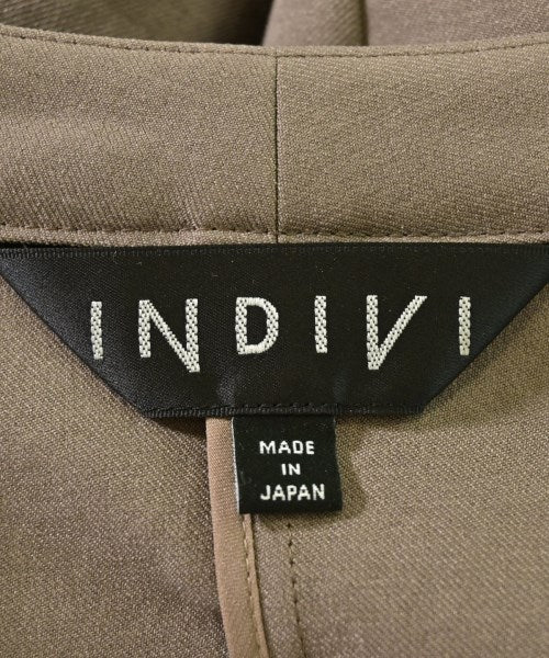 INDIVI แจ็คเก็ตไม่มีปก
