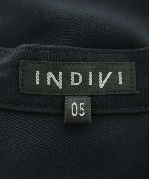 INDIVI เสื้อสตรี
