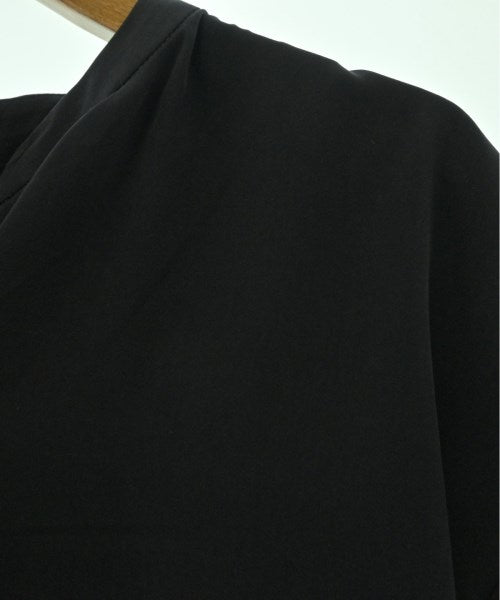 INDIVI เสื้อสตรี