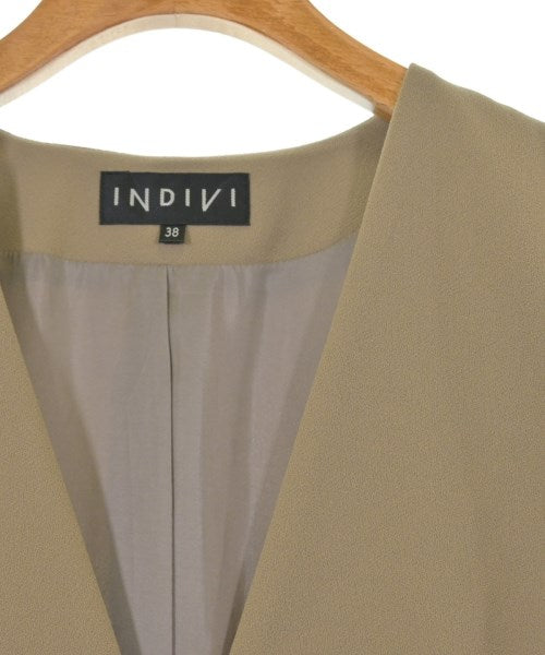 INDIVI แจ็คเก็ตไม่มีปก