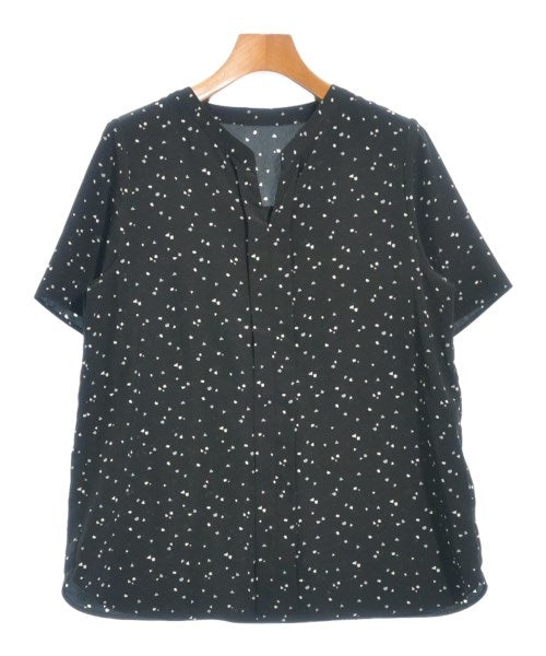 INDIVI เสื้อสตรี