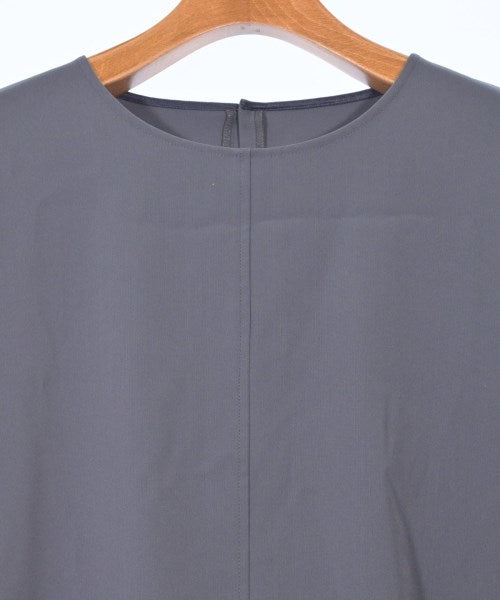 INDIVI เสื้อสตรี