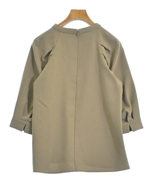INDIVI เสื้อสตรี
