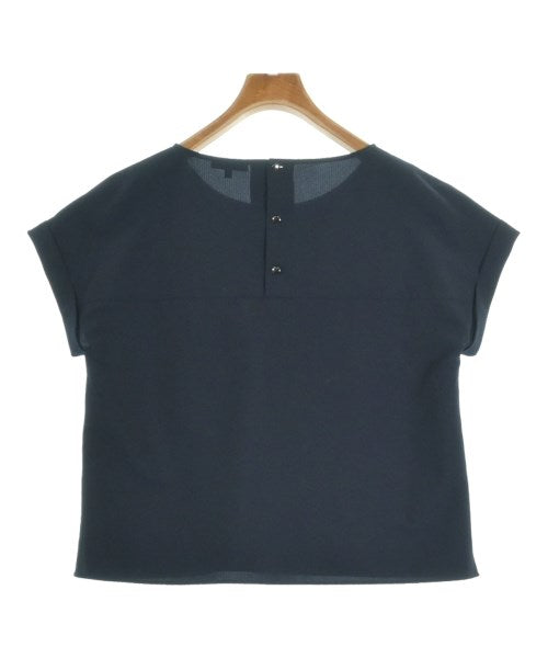 INDIVI เสื้อสตรี
