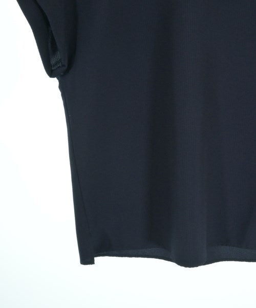 INDIVI เสื้อสตรี
