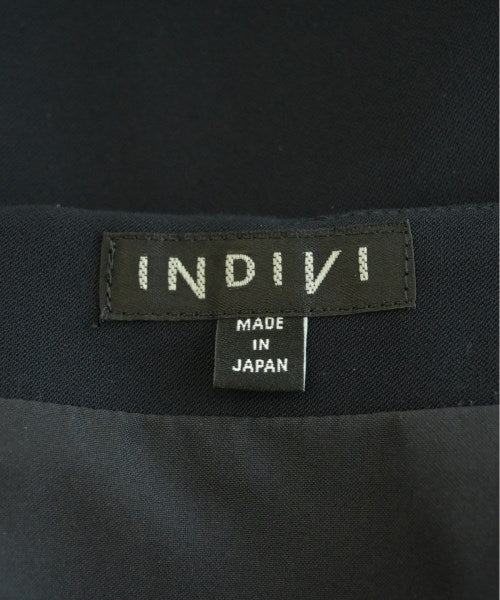 INDIVI กระโปรงยาวถึงเข่า