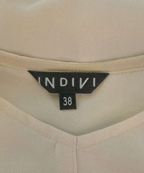 INDIVI เสื้อสตรี