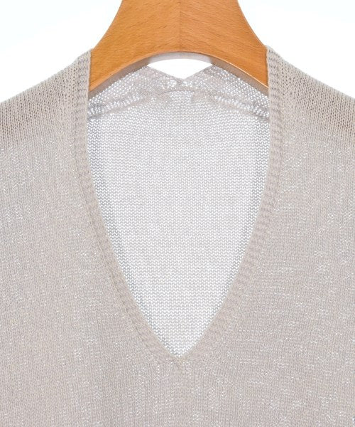 INDIVI เสื้อแขนกุด