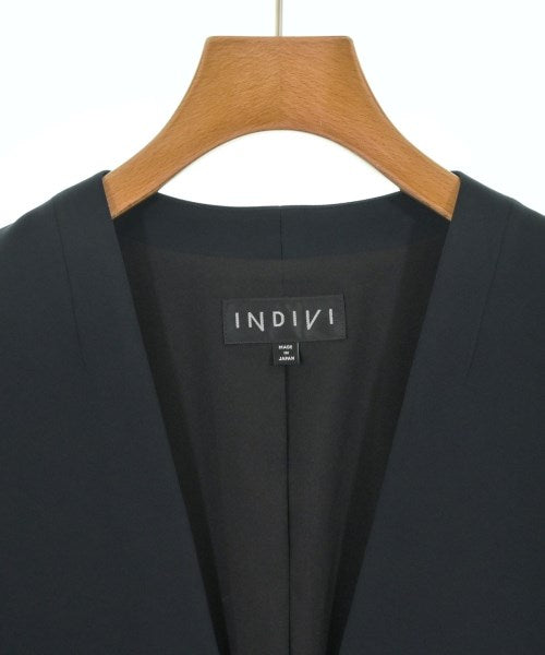 INDIVI แจ็คเก็ตไม่มีปก
