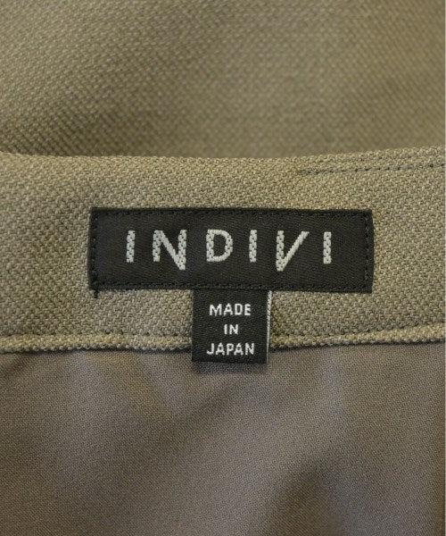 INDIVI กระโปรงยาวถึงเข่า