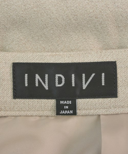 INDIVI กระโปรงยาวถึงเข่า