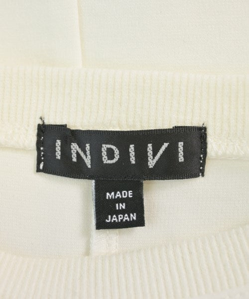 INDIVI เสื้อยืด/เสื้อท็อปส์