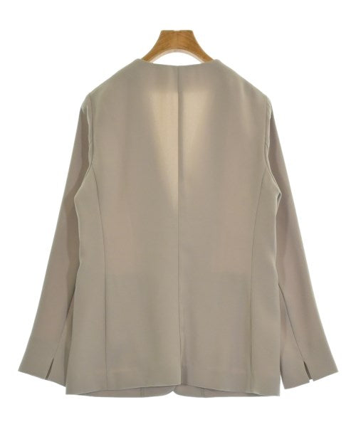 INDIVI แจ็คเก็ตไม่มีปก