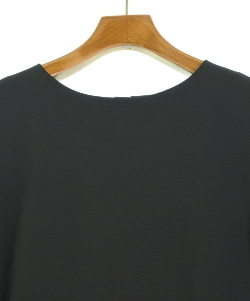 INDIVI เสื้อสตรี