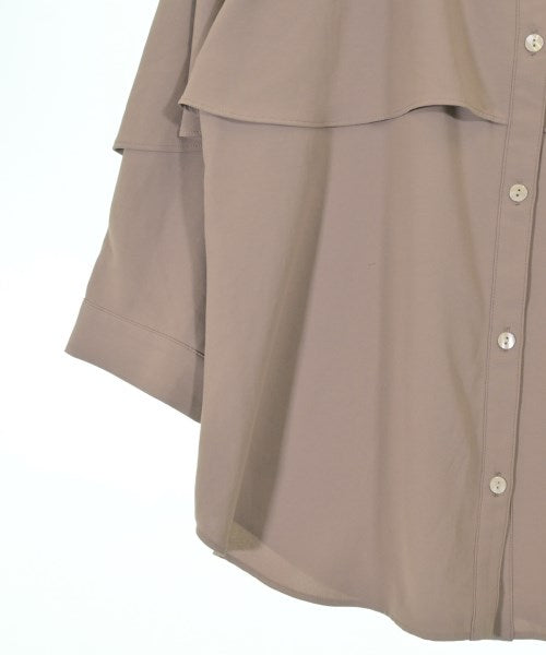 INDIVI เสื้อสตรี