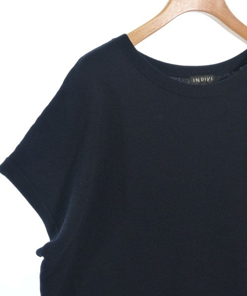 INDIVI เสื้อแขนกุด