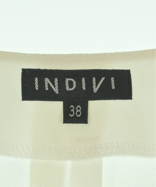 INDIVI เสื้อสตรี