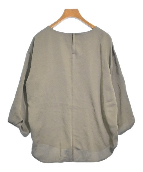 INDIVI เสื้อสตรี