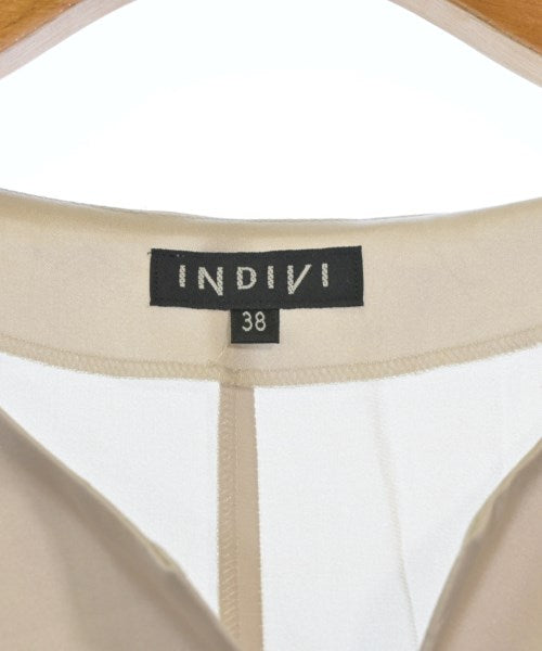 INDIVI เสื้อสตรี