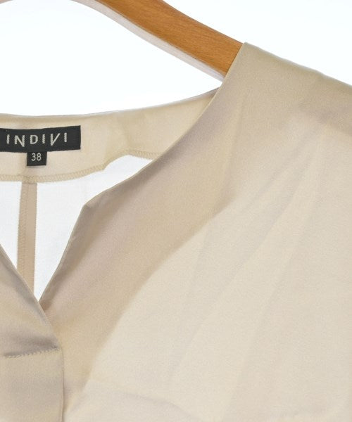 INDIVI เสื้อสตรี