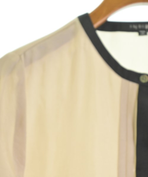 INDIVI เสื้อสตรี