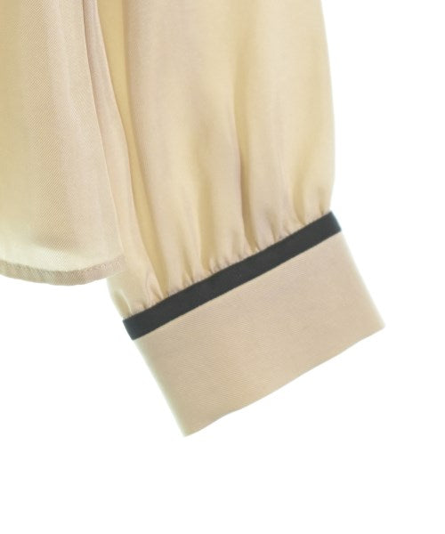 INDIVI เสื้อสตรี