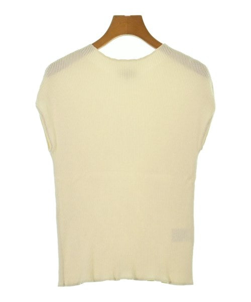 INDIVI เสื้อแขนกุด