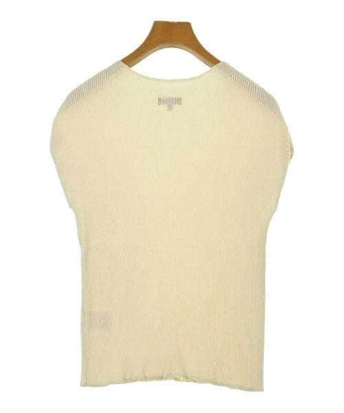 INDIVI เสื้อแขนกุด