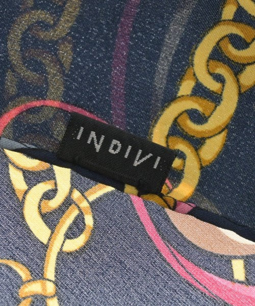 INDIVI ผ้าพันคอ