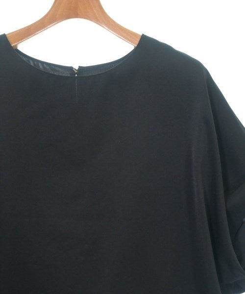 INDIVI เสื้อสตรี