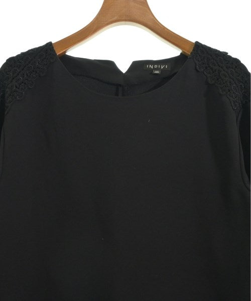 INDIVI เสื้อสตรี