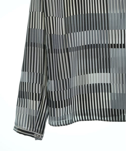 INDIVI เสื้อสตรี